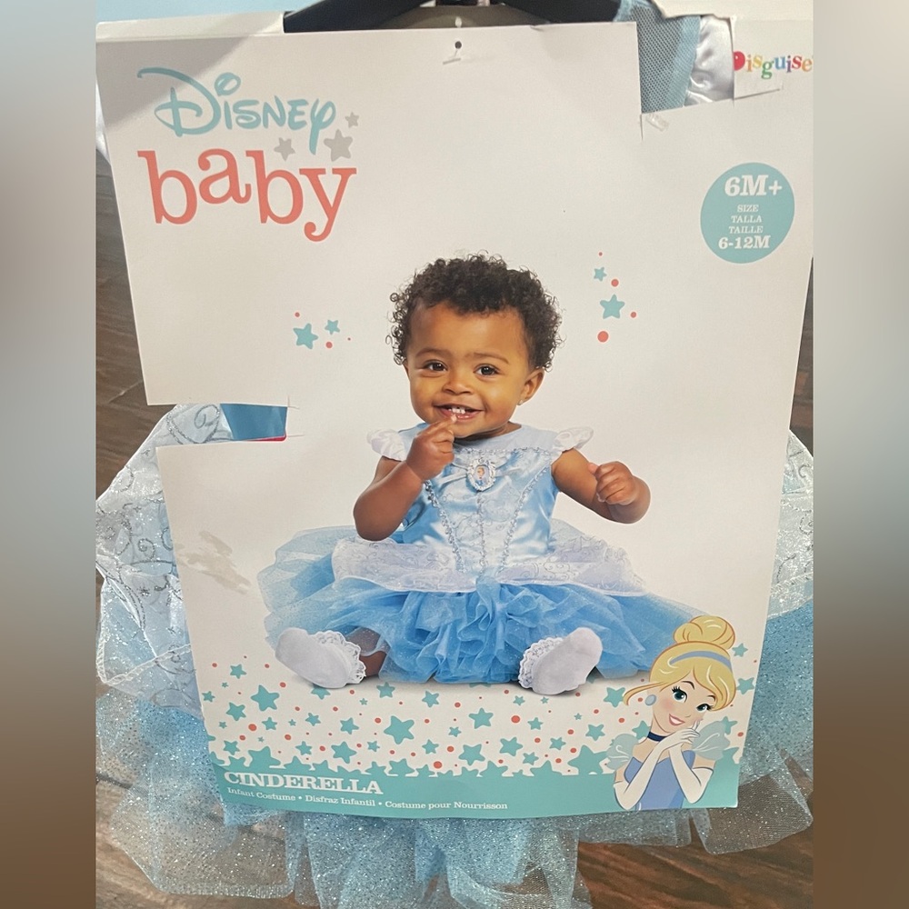 - Disney baby Princess dress size (6-12) months